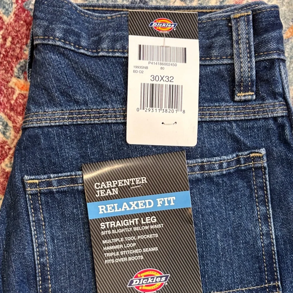 Dickies Men's Relaxed Fit Dark Blue Jeans - Picture 2 of 5